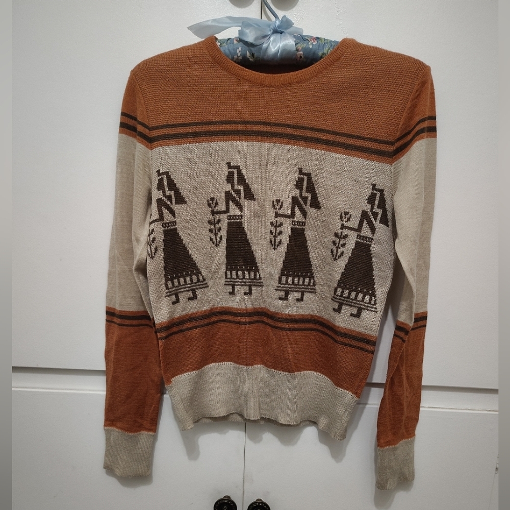 Vintage 70's Egyptian Revival Novelty Print Sweater Hieroglyphic Figures